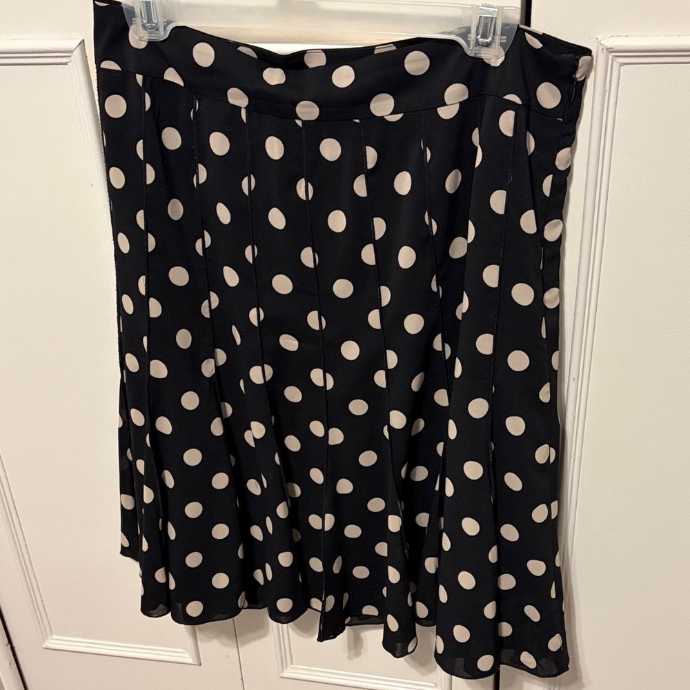Ann Taylor Black and White Polka Dot A-Line Pleated Skirt